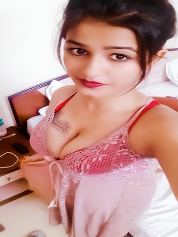 Busty Nagpur call girls